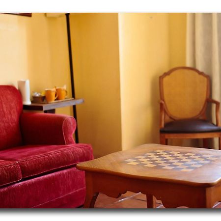 Hotel Restaurante Dona Anita Requena Luaran gambar